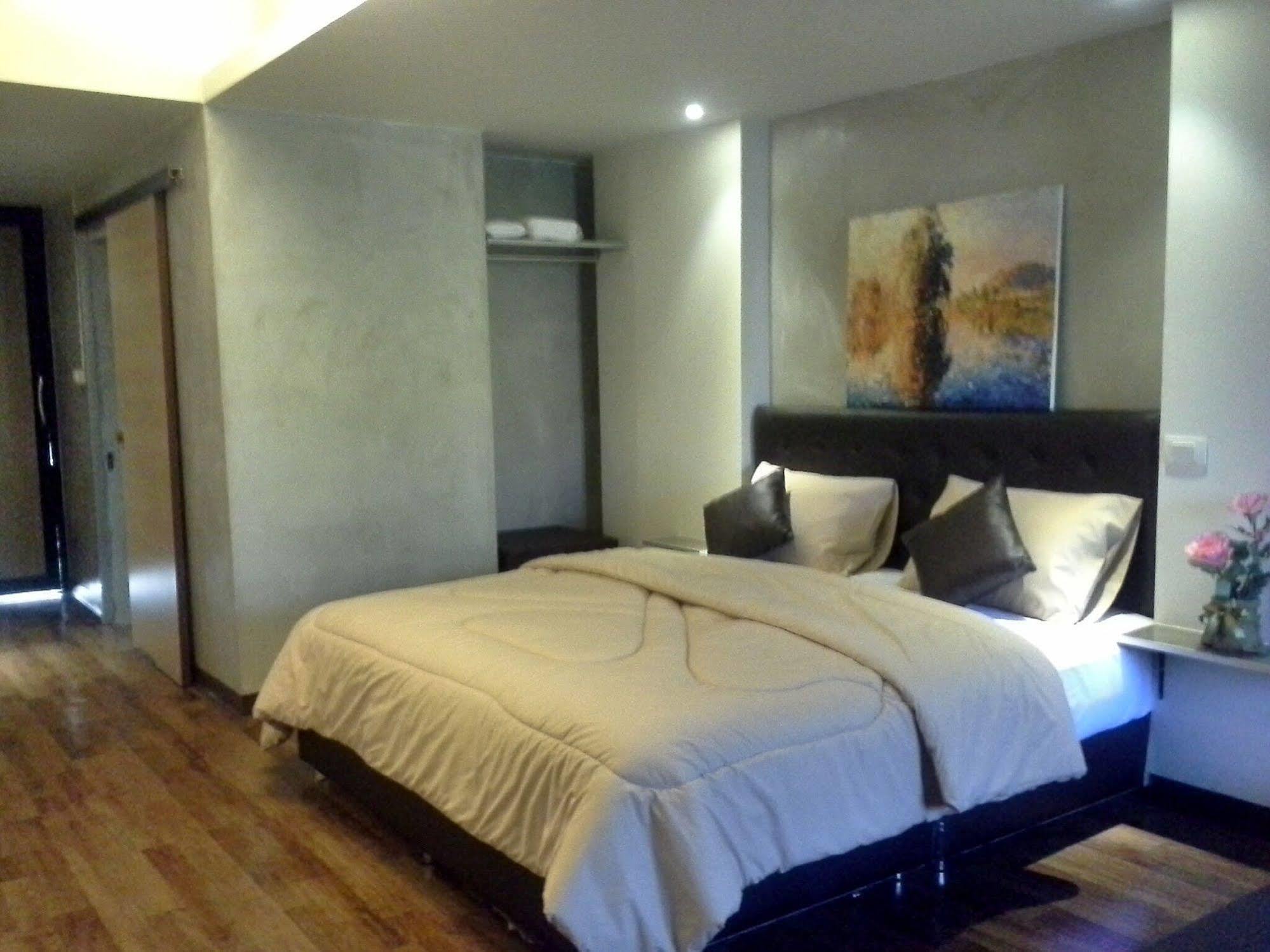 Thongtha Residence - Suvarnabhumi Airport Bangkok Extérieur photo