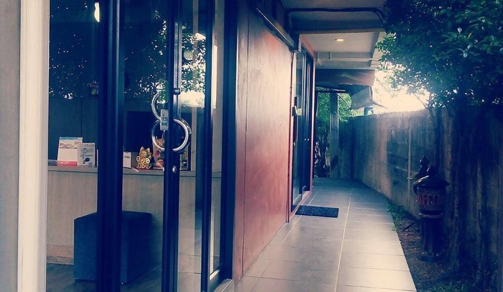 Thongtha Residence - Suvarnabhumi Airport Bangkok Extérieur photo